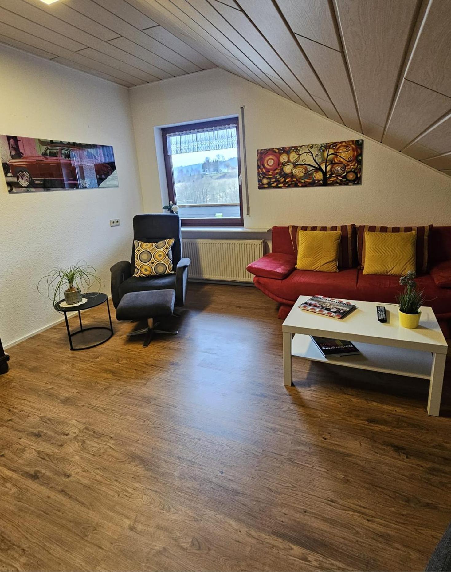 Am Lindenbaum, Ferienwohnung In Siebenbach Am Nuerburgring エクステリア 写真